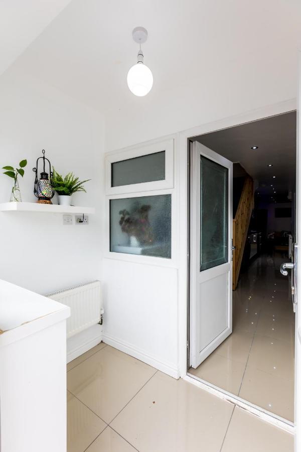 Comfortable Stay In Shirley, Solihull - Room-2 Εξωτερικό φωτογραφία