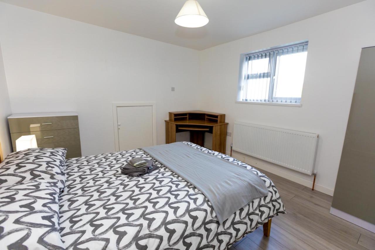 Comfortable Stay In Shirley, Solihull - Room-2 Εξωτερικό φωτογραφία