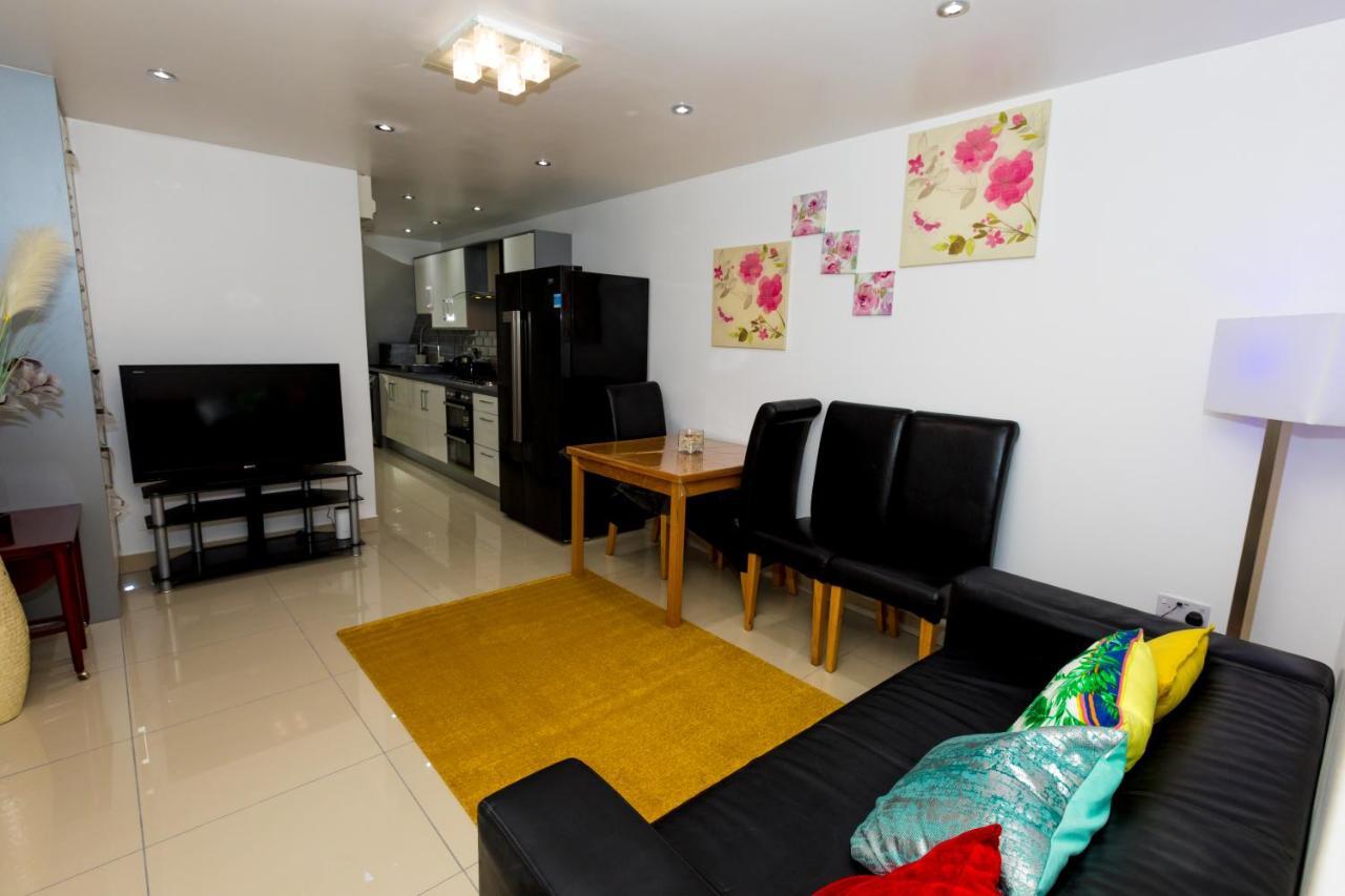 Comfortable Stay In Shirley, Solihull - Room-2 Εξωτερικό φωτογραφία