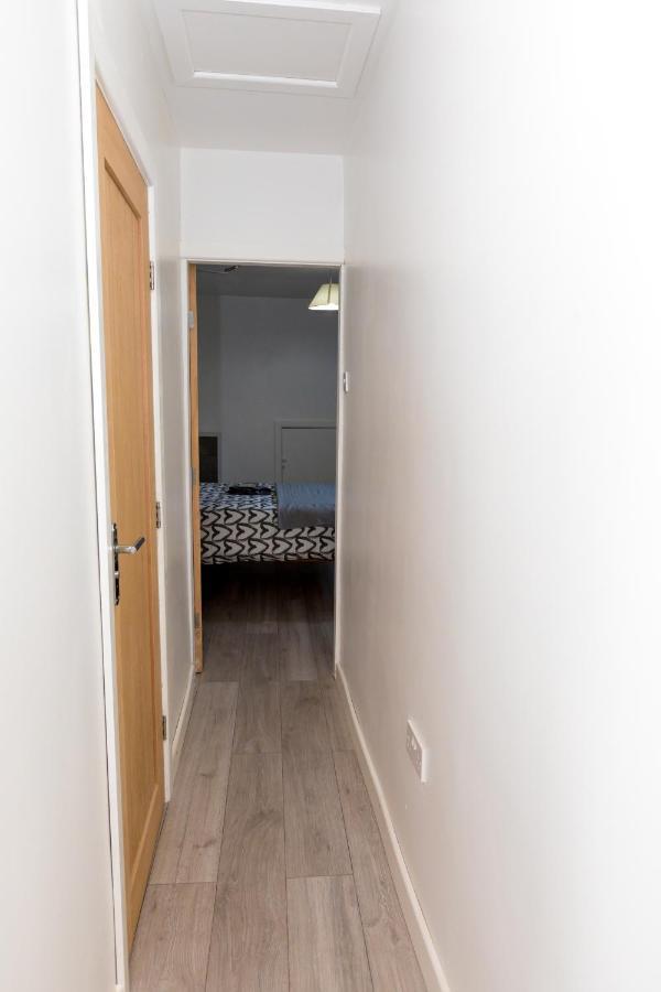 Comfortable Stay In Shirley, Solihull - Room-2 Εξωτερικό φωτογραφία