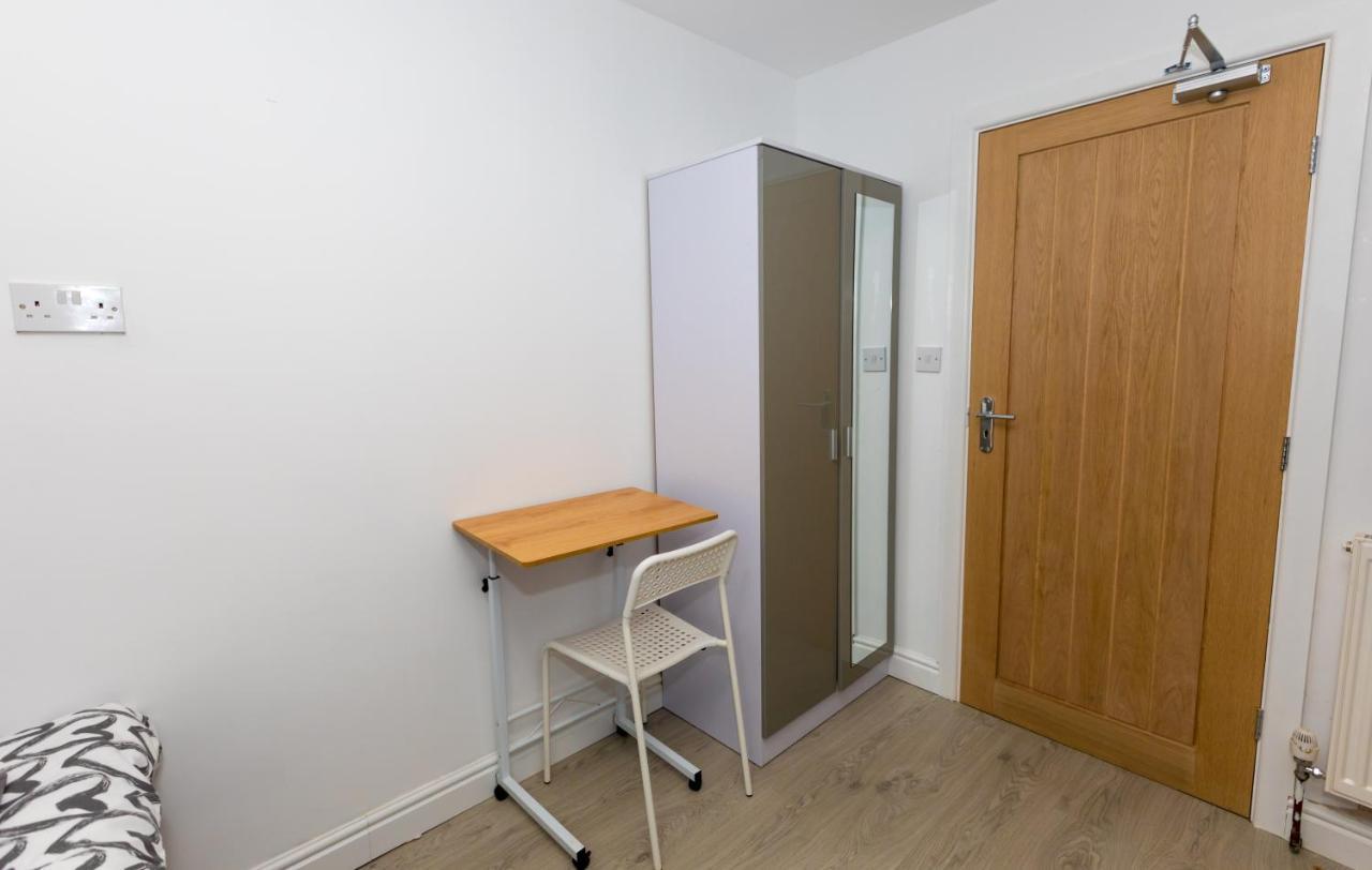 Comfortable Stay In Shirley, Solihull - Room-2 Εξωτερικό φωτογραφία