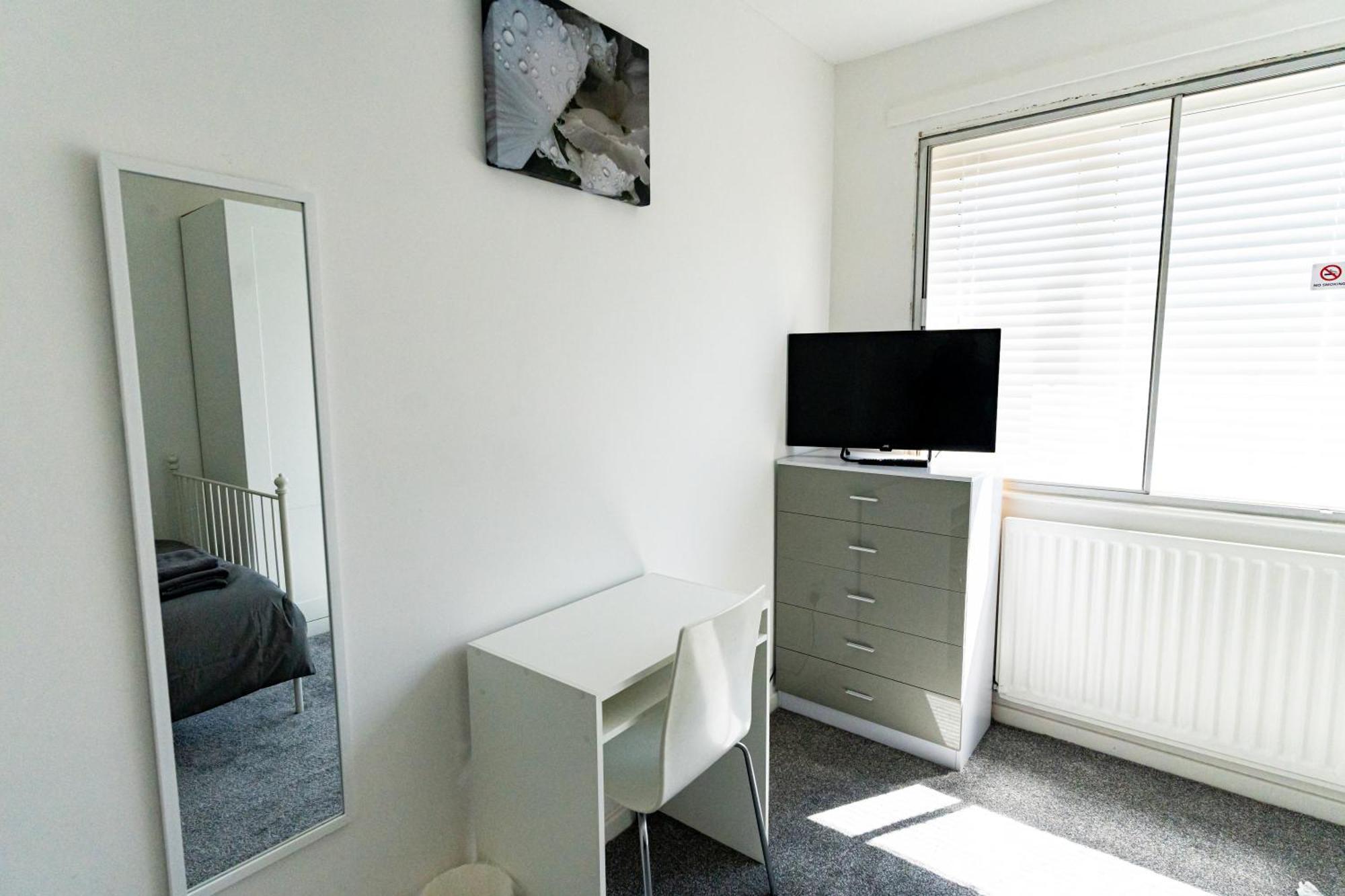 Comfortable Stay In Shirley, Solihull - Room-2 Εξωτερικό φωτογραφία